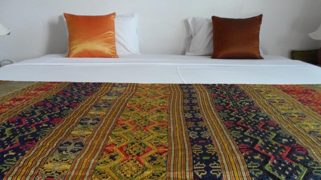 The Red Hibicus Guest House Chiang Mai Rum bild